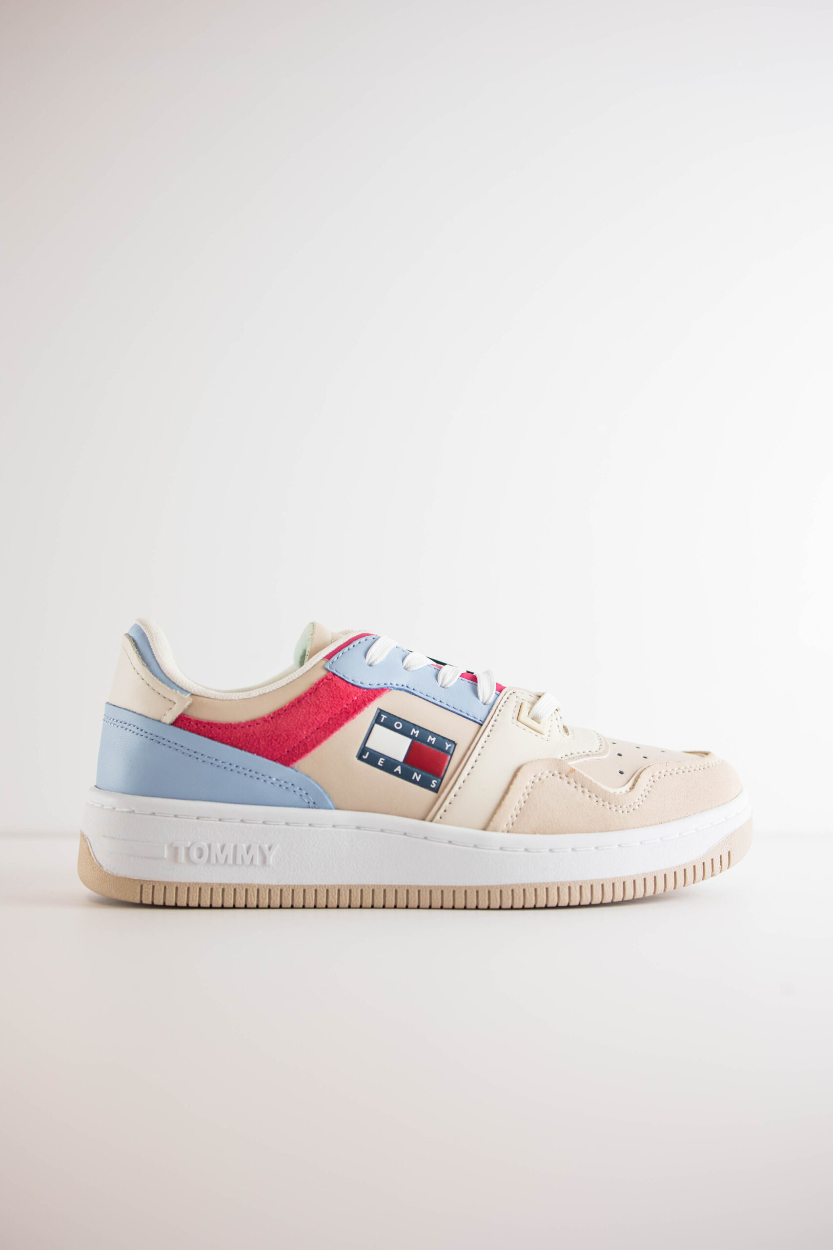 SNEAKERS TOMMY JEANS BASKET (ACE)